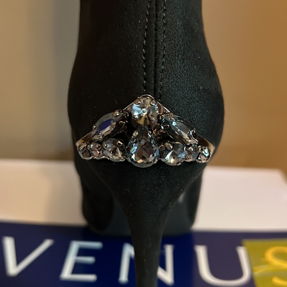 Venus high heel boot - Picture 3 of 5